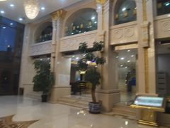 -碧中海汤泉汗蒸酒店