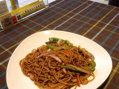 黑椒牛柳炒意粉-路易十三西餐厅(西关新天地店)
