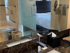 -青岛海尔洲际酒店