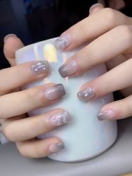 -小四撸猫美甲咖