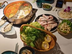 -椰子湾·海南火锅·糟粕醋·椰子鸡(正大广场店)