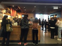 -星巴克(香港国际机场44号闸店)