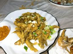 -彭大姐老店黄辣丁(新津店)