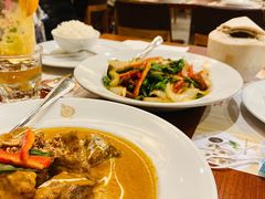 -Thai Pothong Restaurant