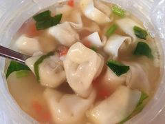 羊肉馄饨-乌恰市场