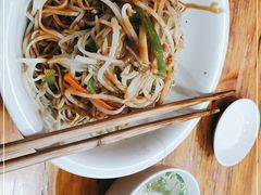 -上海特色小笼店(铁岭路90弄小区店)