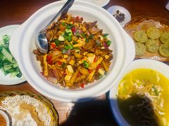 -唐师傅湘西名菜馆(武陵路店)