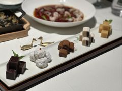 -四季民福烤鸭店(外滩外白渡桥店)