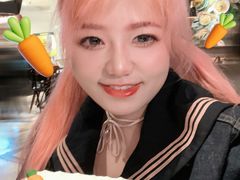 -StayReal Cafe(长宁来福士广场东八区店)