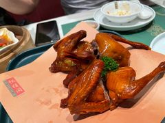 -悦得闲广式点心茶楼(蓝鲸世界店)