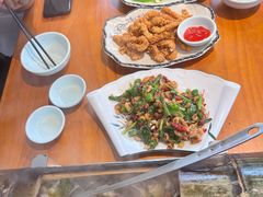 -梁姐啤酒鱼(兴坪古镇店)