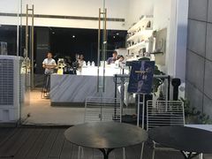 -UNI UNI(环亚凯瑟琳店)