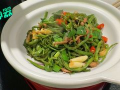 -辣尚瘾·烤鱼·新川菜(牡丹园直营店)