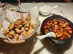 -初蓉丨遇见新川菜(亲贤街荣耀店)