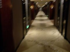 -武汉光谷广场杨家湾地铁站怡程酒店