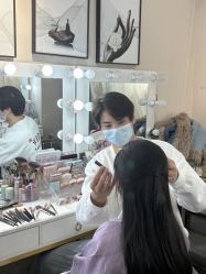 -一揽芳华汉服旗袍体验馆(拙政园店)