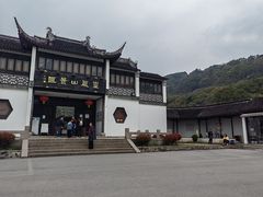 -灵岩山风景区