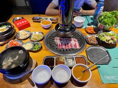 -唯成•韩国炭火烤肉 유성고기