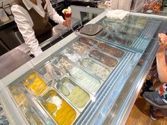 -VENCHI 闻绮(上海佛罗伦萨小镇店)