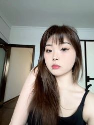 -丝语萱形象