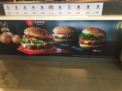 -麦当劳(健德桥得来速店)