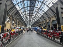 -九又四分之三站台哈利波特商店