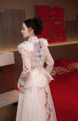 -衣贝姿婚纱礼服馆
