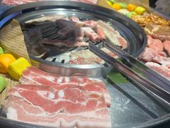 -哈哈碳都·牛肋条无限自助烤肉(宝龙店)