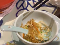 -卢大鲜鱼头捞饭(美利广场店)