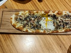 黑松露薄饼-LENBACH兰巴赫西餐啤酒坊(大连东港店)