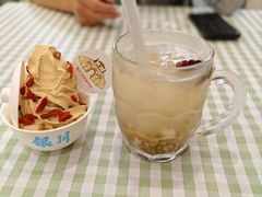 -迎宾楼(解放西街店)