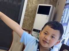 -香山湖渔家大院