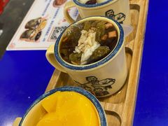 -马路边边串串香(苗栗路店)