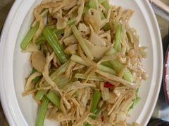 -鑫真味私房菜馆