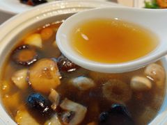 -功德林(南京西路店)