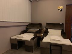 -鸿鹄足浴店(东门店)
