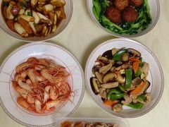 -爱贝尔高端月嫂(母婴护理)