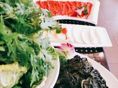 -龙记斑鱼火锅鲜切牛肉自助(红山路店)