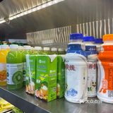 在江汉路M+附近的牛腩煲自助！