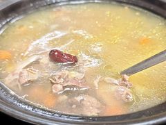 -临高吉海土窑海鲜(琼山店)
