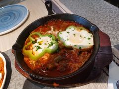Shakshuka&nbsp;Eggs&nbsp;铁板沙苏卡鸡蛋-La Medina餐厅(亮马河南路店)