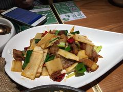 -云海肴·汽锅鸡·云南菜(高德置地店)