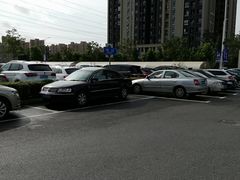 -上海市浦东新区周浦医院-停车场