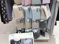 -优衣库(南京建邺万达广场店)