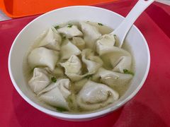 -周震馄饨