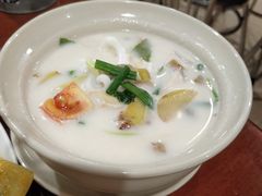 -Dang restaurant (patong phuket)