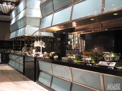 自助餐厅-上海虹桥西郊假日酒店