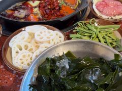 -赵美丽·重庆社区火锅·直营店(火车东站·中豪国际店)