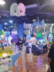 -卡通尼乐园(龙湖六合天街店)