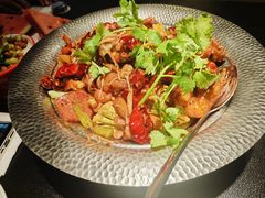 -辣尚瘾·烤鱼·新川菜(牡丹园直营店)